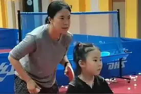 看到孙颖莎都来陪练王楠女儿笑笑，才明白顶级运动员的孩子多优秀视频封面