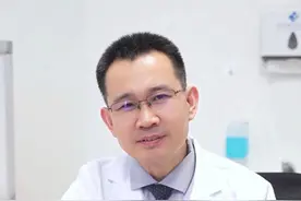 一个方法缓解膝盖疼痛肿胀#膝盖疼痛 #热敷毛巾 #硬核健康科普行动  #医疗创作者培优计划 #骨科视频封面