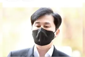 #前YG社长杨贤硕有期徒刑3年 因涉嫌报复威胁的罪名，被要求判处有期徒刑3年 。不愧是你yg，好抓马呀！视频封面