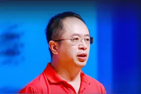 国产AI之光加速了超级人工智能的实现进程 #DeepSeek #红衣聊AI #大咖观察