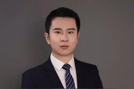 离婚冷静期的存废之争 删除离婚冷静期不是鼓励离婚，而是重建对婚姻的敬畏。如果实在无法删除，不如换个位置，变成结婚冷静期，让夫妻结合源于深思熟虑，分离时才能保有尊严和体面。
#离婚冷静期 #离婚 #离婚律师