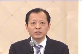 交通运输部部长：中国高铁、中国桥、中国港都已成为亮丽的中国名片视频封面