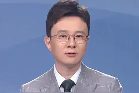 新华时评：整治违规吃喝，不是一阵风，不能一刀切，核心是“违规”而不是吃喝本身#大象主播说 @大象新闻主持人胡尔柯察金