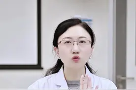 烫伤五字救命口诀，每个人都应该学会自救 #医学科普 #烫伤 #开水烫伤 #急救 #抖出健康知识宝藏