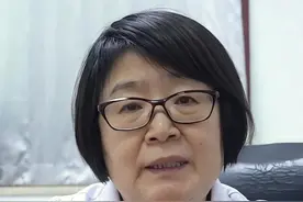 红斑狼疮的危害有多大，你真的知道吗？别不当回事 红斑狼疮对身体的危害有多大，你知道吗？千万别大意#产后风湿 #类风湿 #红斑狼疮 #强直性脊柱炎 #干燥综合征 视频封面