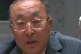 “以色列把中国当成对手，选错了对象！”安理会两份巴以决议草案均未通过，投票结束后，以色列常驻联合国代表对俄中否决美国决议草案表示强烈不满，中国代表当场回应。视频封面
