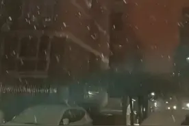 【注意！#延庆区所有公交线路全部采取停运措施】 截至12月11日7时，受降雪影响，按照市公交集团要求，为保证行车安全，延庆区所有公交线路全部采取停运措施（含919），给广大群众出行和生活造成不便，请大家予以谅解，区交通局也会根据道路扫雪除冰情况及时协调公交集团恢复线路运营。视频封面