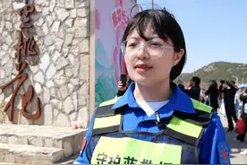 你赏花 我护航丨志愿服务在行动！#谁不说俺家乡好#网眼看肥城#桃花视频封面