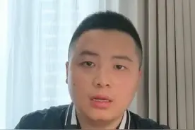 【女子凌晨在电梯厅被“头盔男”猥亵 官方通报】 （东阳公安）#官方通报女子凌晨在电梯厅被头盔男猥亵