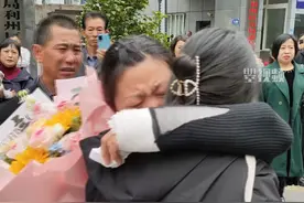 “妈妈想你啊！”离散19年的女儿回来了 #广元 #热点视频封面
