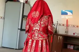 #新娘 被要求坐5小时脚不能沾地，拍摄者：当地习俗，可以磨新娘的性子视频封面