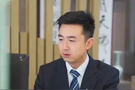 这次表情管理没有管理好，下次一定不能让客户看出来 #想当行长的大堂经理#万万没想到#银行人的日常视频封面