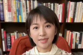 触摸自己、爱自己，愿你今夜平安喜乐 #朗读 #分享 #爱自己 #大有学问 #睡前读会儿书视频封面