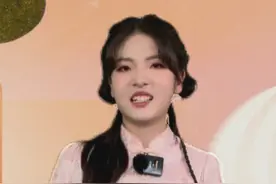 1月22日，山东济南。#山东少儿春晚 录制现场，小主持人#王大艺 送上蛇年专属祝福视频封面