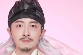 把花穿在身上 用十二花神打开汉服穿搭#春日生命力回归指南#抖音花朝会2025#花朝节 #十二花神 #你只管向春天走去视频封面