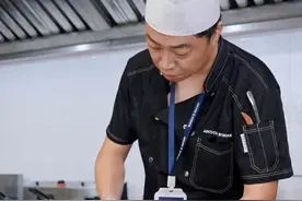 上海国际学校一天都吃什么？#国际学校 #学校食堂 #高校食堂视频封面