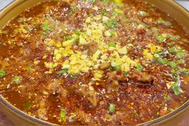 水煮肉片这样做，麻辣入味 肉片鲜嫩，越吃越过瘾 #水煮肉片 #美食 #家常菜