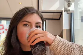 美国女生来中国后的改变 part 2 #外国人在中国视频封面