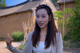 她不是最美的人，却是世界上最疼我的人。庆幸结了婚我还是爸妈的小公主。#妈妈的爱 #我的乡村生活 #记录真实生活 #杨绿草视频封面