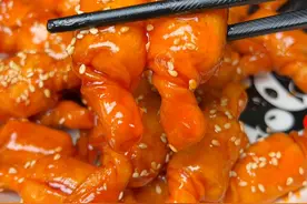把饺子皮下锅炸一炸，出锅就是大人小孩都爱吃的美食，做法非常简单#过年美食 #家常菜 #好吃到停不下来 #老人小孩都爱吃视频封面
