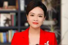 6岁武术小神童，坚韧毅力惊呆网友！#人间百态 #社会关注 #小神童视频封面