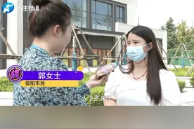 奇葩停车位两边下不来，难住老司机，业主：买了个寂寞，销售方：已协调好车位视频封面