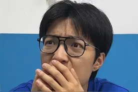 霸道语文狠狠宠，呆萌学生哪里逃！ #搞笑 #尴尬 #精神状态belike #抽象 #乔宇日记视频封面
