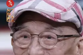 人生难得再相逢！电视剧《济公》播出四十年，主创再聚首，92岁表演艺术家游本昌透露：年初差不多“死”了一次，“活过来”第一件事，就是和《济公》剧组老友们再见面。（央视频号：中国文艺）