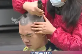 台军首批一年制义务役新兵入营：“抗拒又担心”#台军 #兵役 #新兵入营视频封面