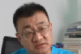 癌症会不会传染，该如何降低患癌隐患？ 关于降低患癌隐患，这几点你必须知道。##硬核健康科普行动 #癌症 #医学通识 #薄世宁 #命悬一线我不放手视频封面