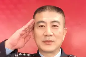 #公安英模来啦 平潭综合实验区公安局交警支队秩序管理大队大队长杨峰：路畅、心畅，道路通畅！你行、我行，文明出行！视频封面
