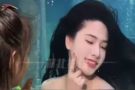 #广西北海 “美人鱼”超长待机，表演结束还能和小朋友贴贴。扮演者：能静态憋气3分钟以上视频封面