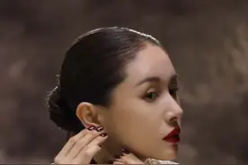 王子文说，每场戏对她来说都很重要，在片场有很挫败的时候，也有被导演认可的时候。一路走来，一路成长，她对表演又有怎样新的感悟？#中国电视剧年度盛典视频封面