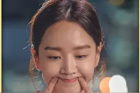 贫穷女孩在学校 要挑战财阀家的势力 #韩剧推荐 #影视解说