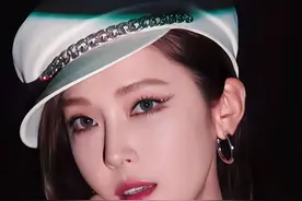 Jessica曾半夜哭诉：自己突然被公司和成员开除了#Jessica #少女时代 #SM视频封面
