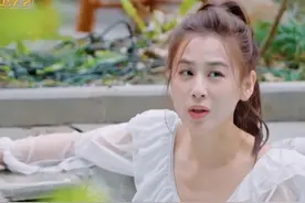#黄圣依  生孩子忍痛不打麻药 害怕影响胎儿#是女儿是妈妈