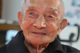 美军生活物资保障是第一，但他们不如中国士兵能吃苦 #抗战 #老兵 #抖音公益视频封面