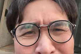 同学们家长们！世界上有些你们从来没有想到过的路径，多多了解，一定会对你们有帮助！#留学 #教育 #升学规划 #暴叔讲留学 #暴叔升学规划 @暴叔讲升学规划 @暴叔讲家庭教育 @站在暴叔背后的男人视频封面