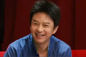 情商和口才双高只是幌子？直到主持人前方全景曝光，才知全是意料之外的尴尬#邓超 #张国立 #黄渤 #刘涛 #关晓彤视频封面