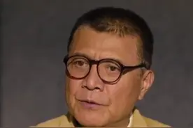 #走向大西南  西南局最终决定由张国华带领十八军进藏。