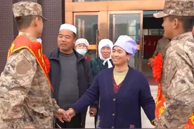宁夏“00后”双胞胎兄弟穿上戎装共同入伍！视频封面