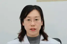 肾脏损伤后 还能彻底康复吗 肾脏损伤后 还能彻底康复吗#肾脏损伤 #肾脏健康 #医者仁心 视频封面