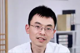前胸后背总长痘，可能是真菌性毛囊炎 #毛囊炎 #真菌性毛囊炎 #马拉色菌 #医疗健康创作训练营 #硬核健康科普行动