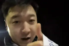 这种出血千万别止血，严重者危及生命！科普视频再救命，为这位大姐点赞！#全民健康素养提升 #外伤出血 #头流血了 #耳漏 #抖出健康知识宝藏视频封面