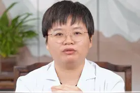 萎缩性胃炎，吃摩罗丹，你吃对了吗
#萎缩性胃炎 #慢性胃炎 #脾胃视频封面