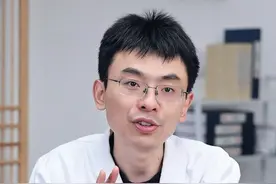 脚气拖着不治，可能会有什么后果？ #脚气 #足癣 #脚气脚趾缝糜烂 #硬核健康科普行动  #医疗健康创作训练营