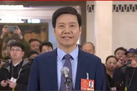 【2025全国两会】全国人大代表雷军：全球用户越来越认可中国科技创新的价值#代表通道视频封面