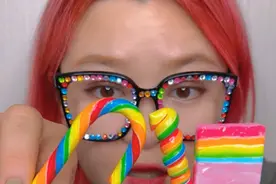 各种形状的炫彩糖果，五颜六色的好吃又漂亮 #美食  #零食推荐
