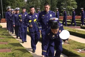 李梦豪烈士魂归故里视频封面