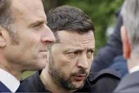 乌方：12日起实施30天全面无条件停火！#英法德波四国继续援乌 马克龙、斯塔默、默茨：若俄不接受停火将受到制裁 佩斯科夫：会考虑 但施压无用！#俄罗斯 #乌克兰 #停火 #和平视频封面